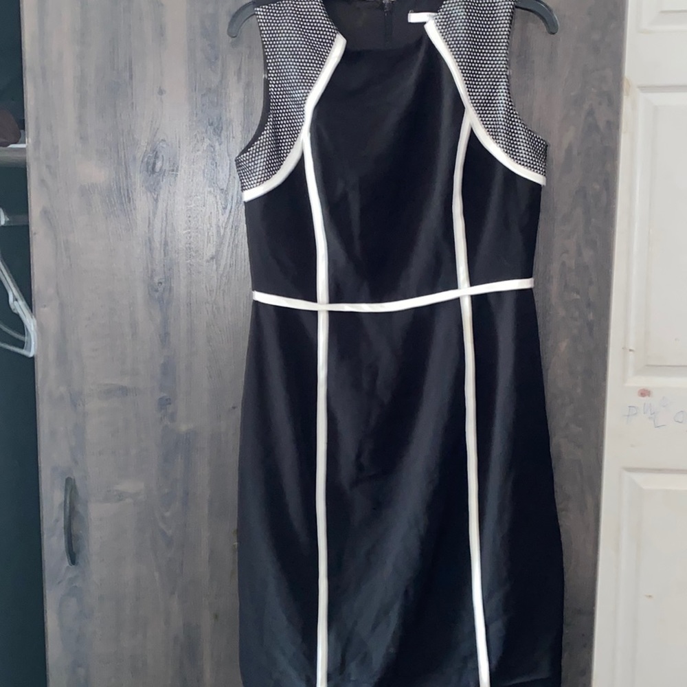 It’s in good condition really cute. Brand new